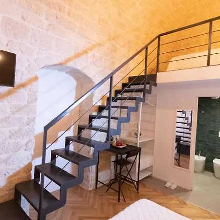 Centro Storico Rooms&Suites-2